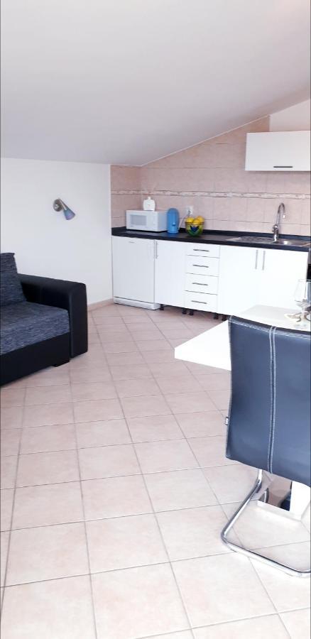 Apartment Antonio Biograd Na Moru Ngoại thất bức ảnh