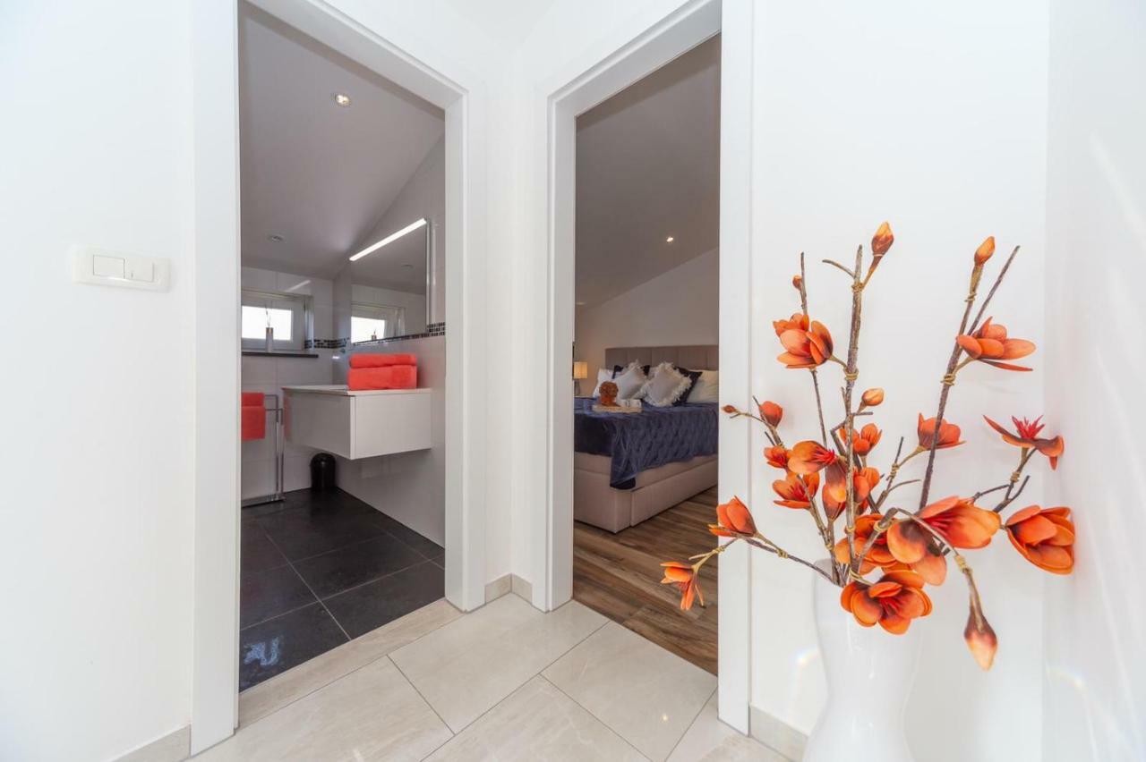 Apartment Antonio Biograd Na Moru Ngoại thất bức ảnh