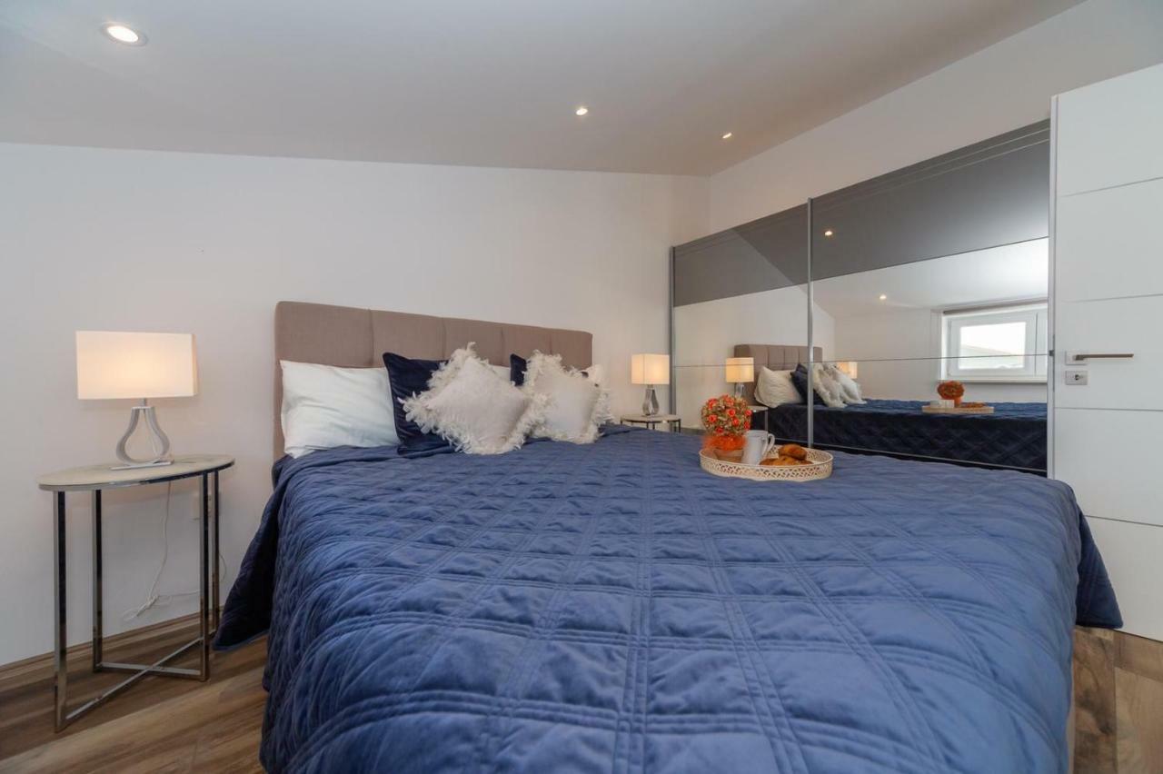 Apartment Antonio Biograd Na Moru Ngoại thất bức ảnh